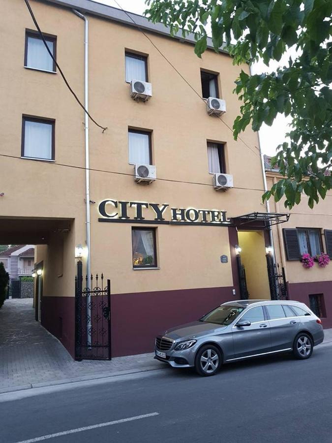 Garni Hotel City Kruševac Exterior foto